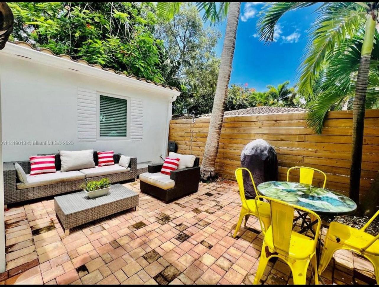 Private Fort Lauderdale Cottage Exterior foto
